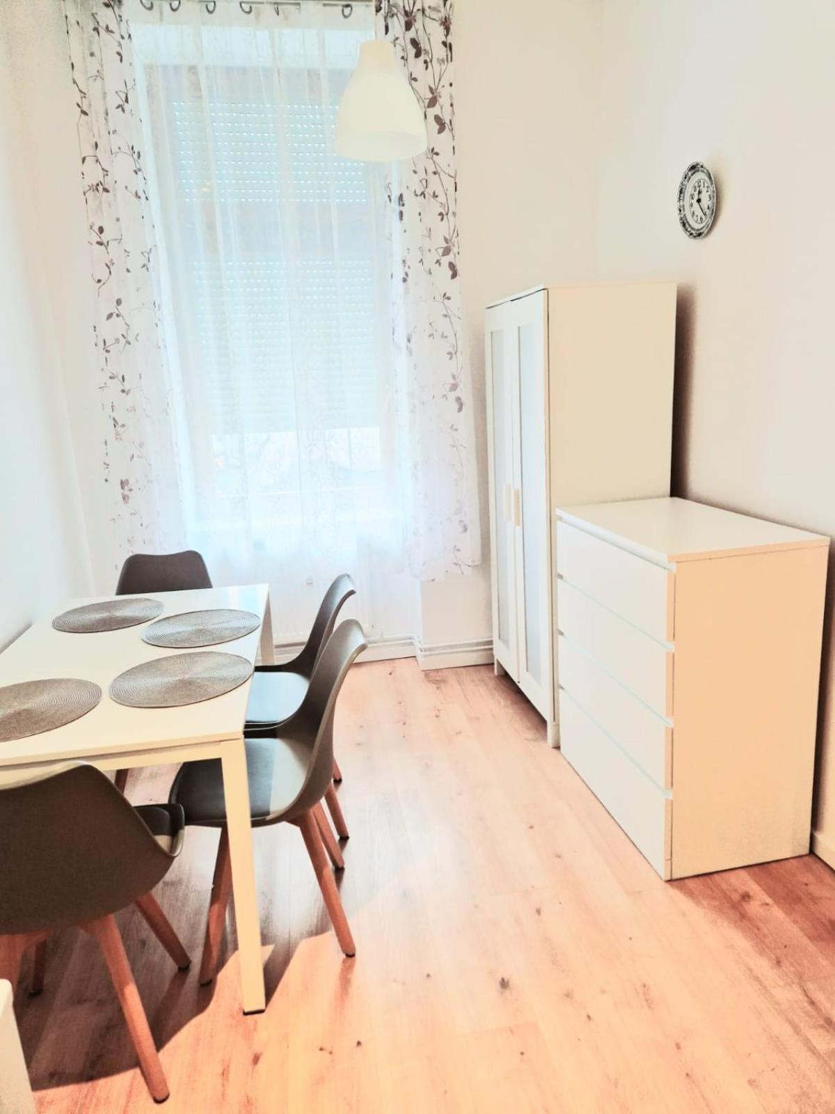 Family Studio Apartment For 4 Berlin Zewnętrze zdjęcie