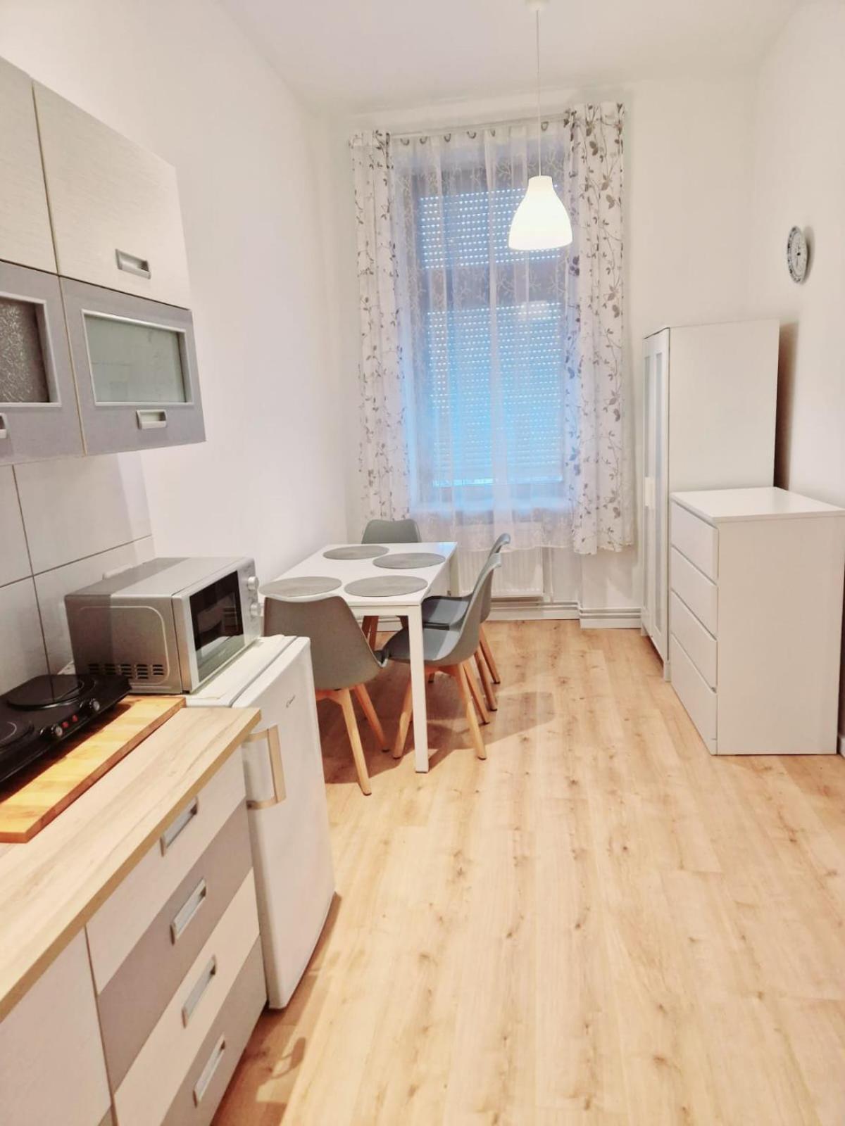 Family Studio Apartment For 4 Berlin Zewnętrze zdjęcie