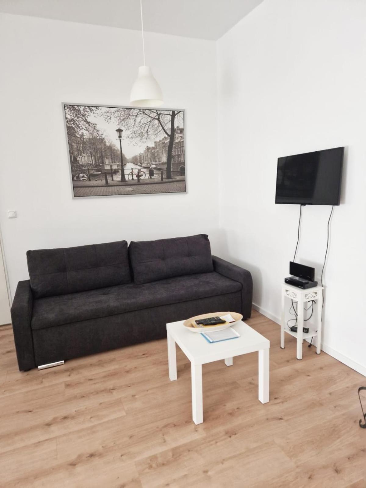 Family Studio Apartment For 4 Berlin Zewnętrze zdjęcie