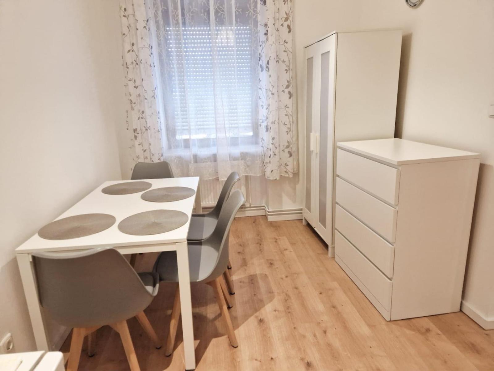 Family Studio Apartment For 4 Berlin Zewnętrze zdjęcie