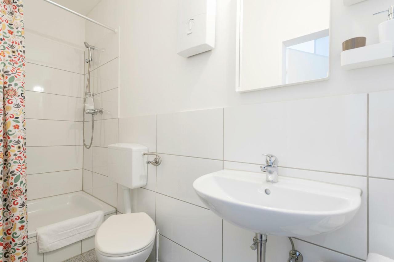 Family Studio Apartment For 4 Berlin Zewnętrze zdjęcie